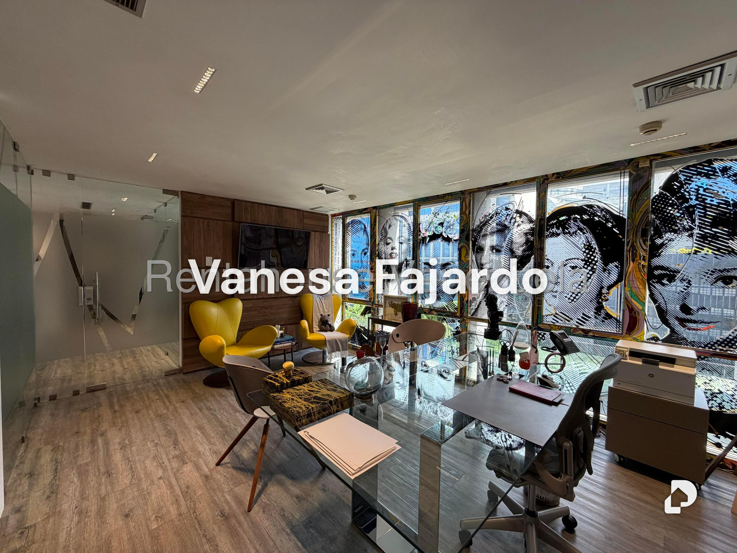 Office in El Rosal, Caracas – 16