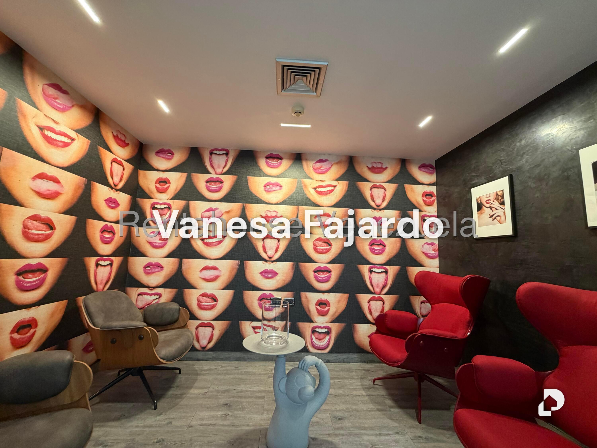 Office in El Rosal, Caracas – 14
