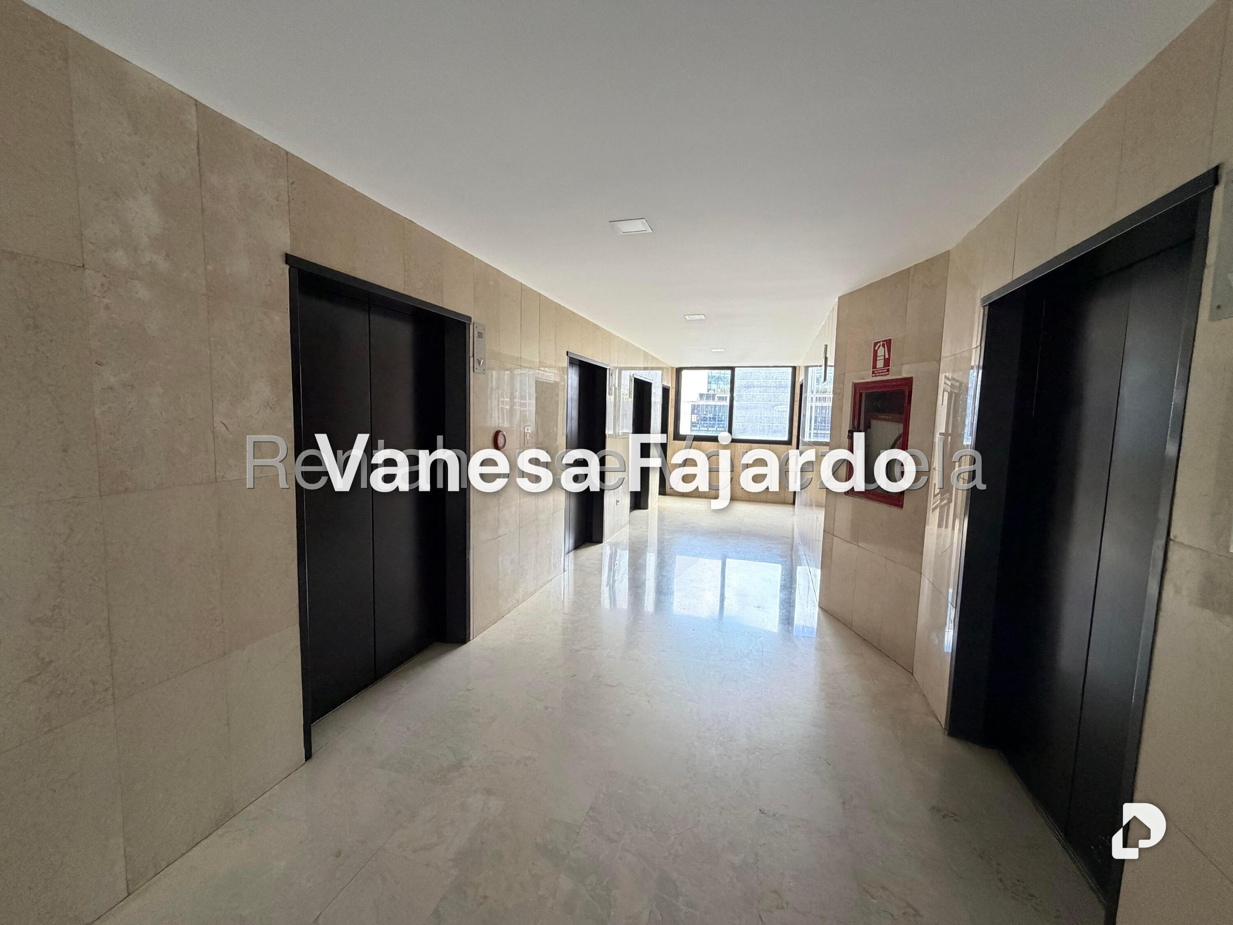 Office in El Rosal, Caracas – 24