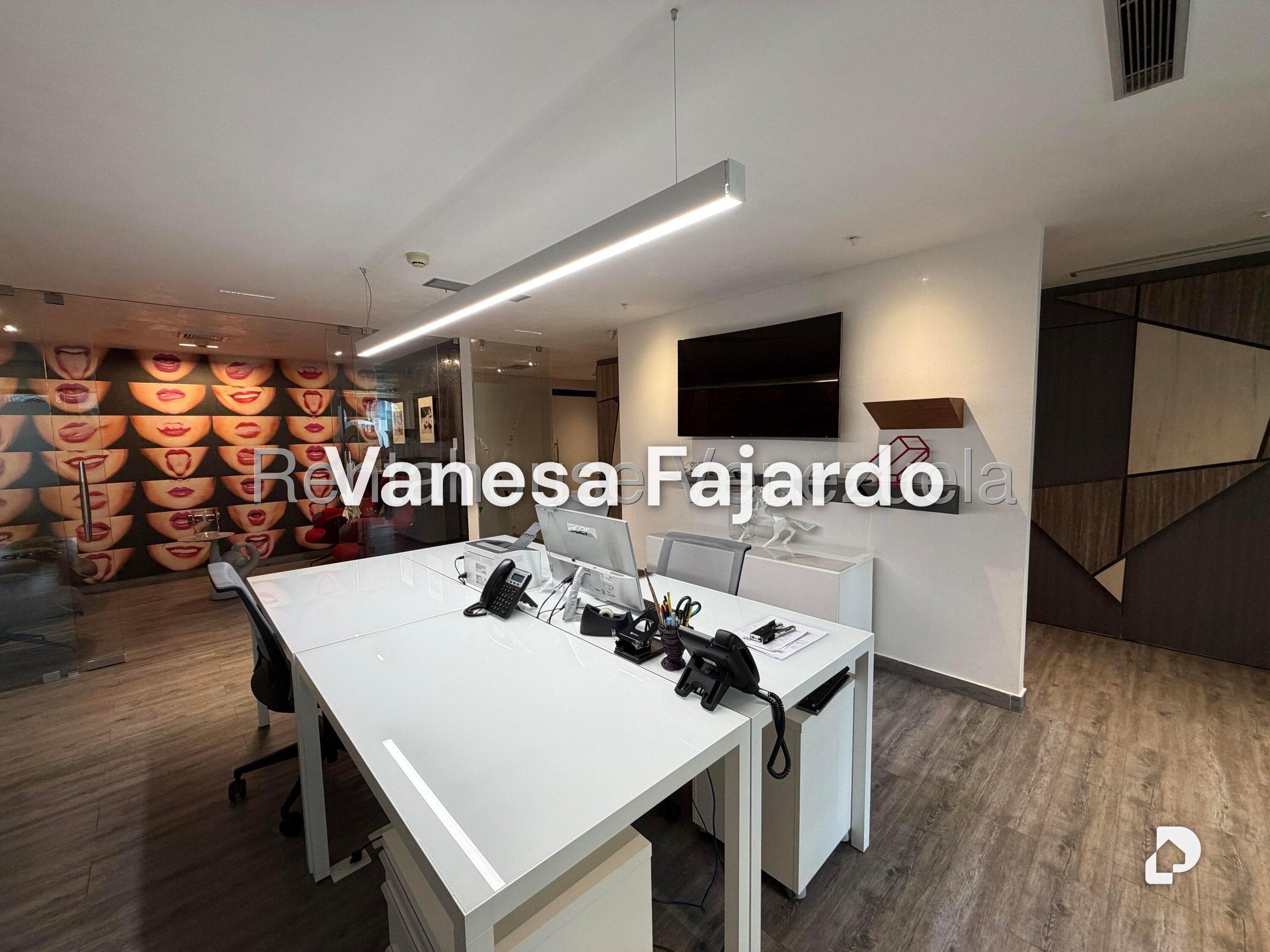 Office in El Rosal, Caracas – 8