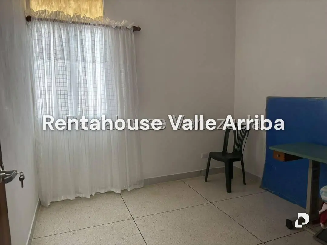 Casa en La Boyera, Caracas – 12