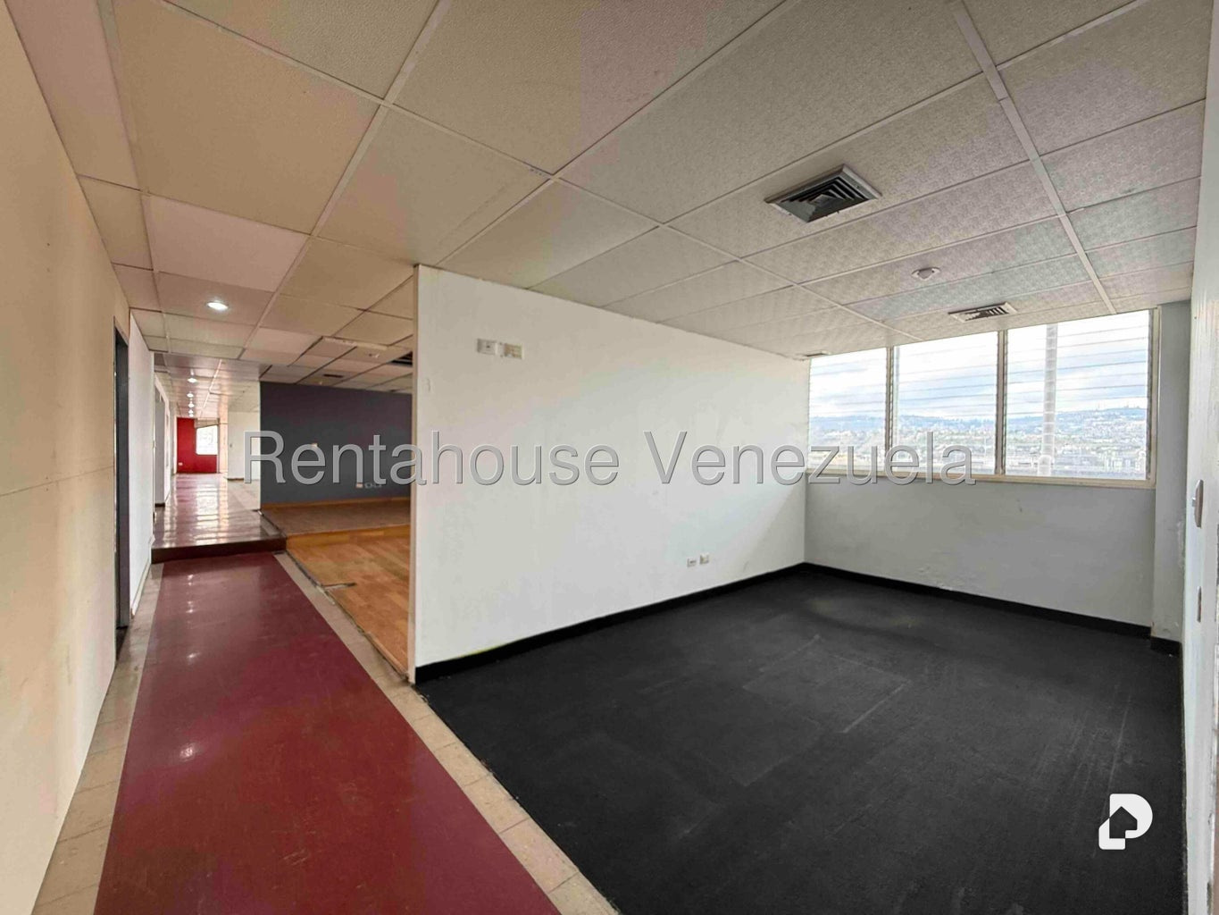 Local comercial en Los Ruices, Caracas – 12