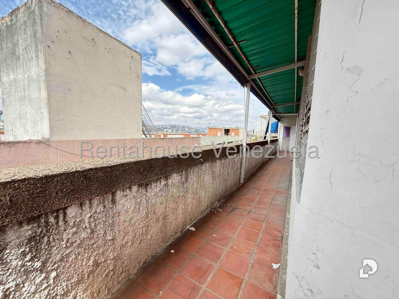 Local comercial en Los Ruices, Caracas – 29
