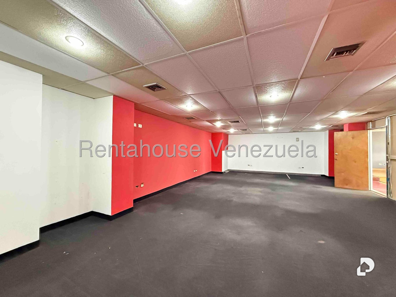 Local comercial en Los Ruices, Caracas – 16