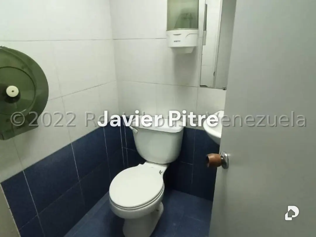 Local comercial en Santa Rosa de Lima, Caracas – 17