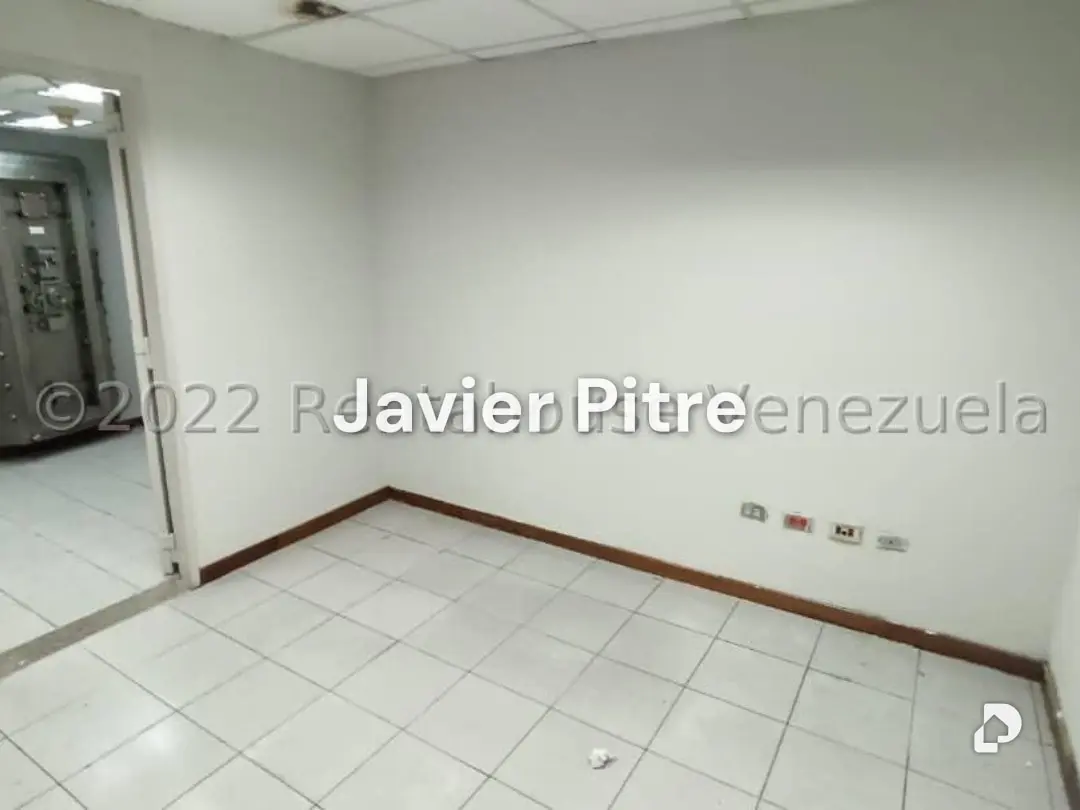 Local comercial en Santa Rosa de Lima, Caracas – 6