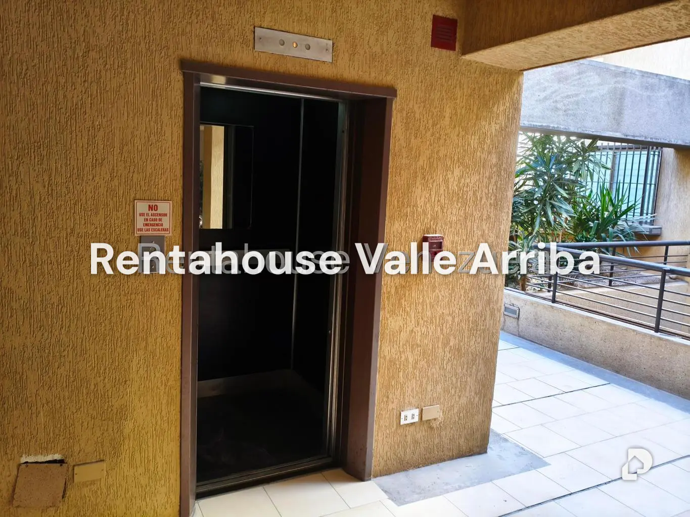 Apartamento en Los Palos Grandes, Caracas – 25