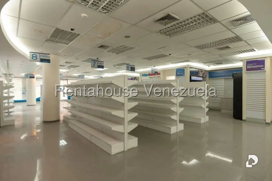 Local comercial en Boleíta Norte, Caracas – 9