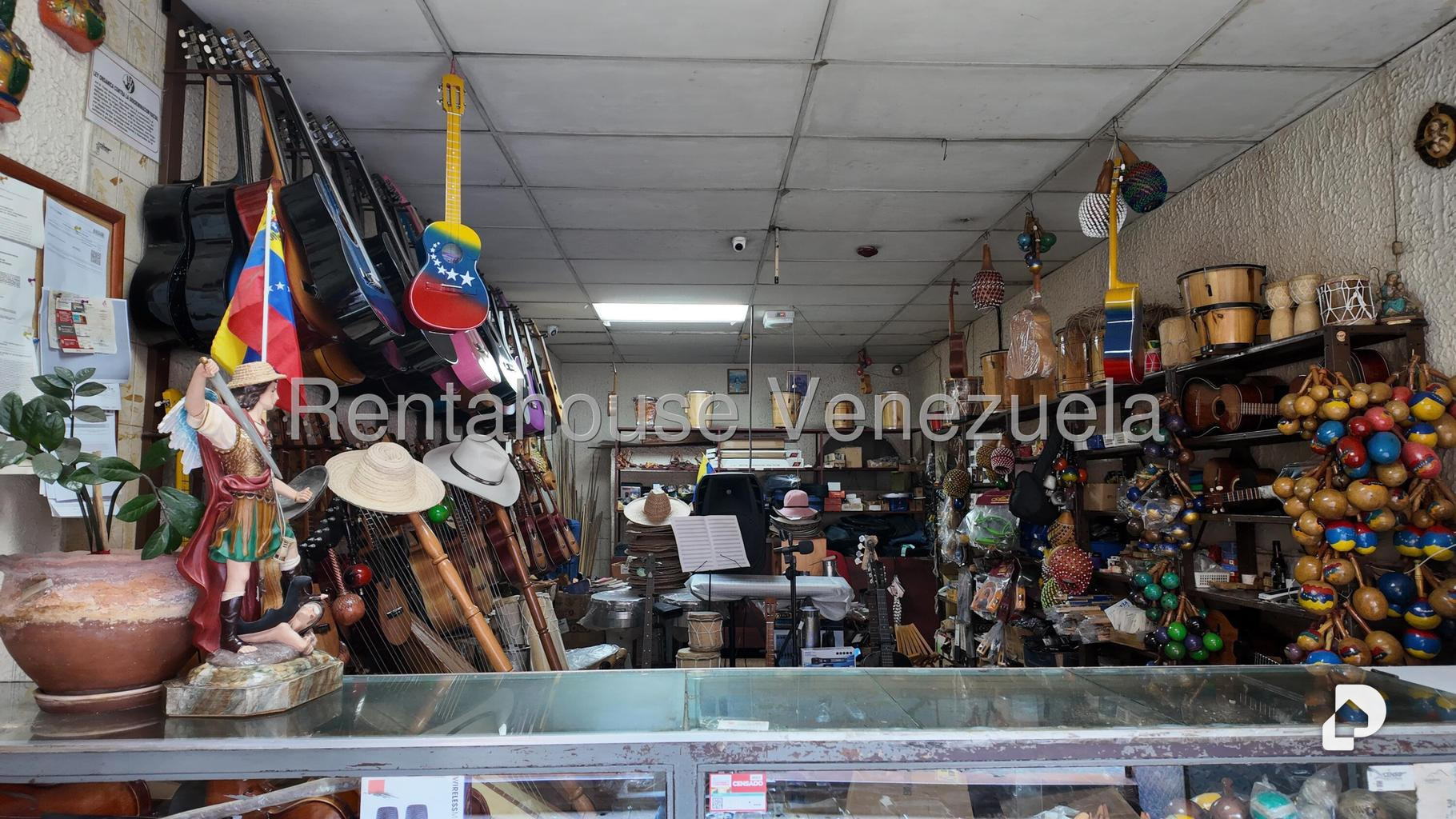 Casa en Parroquia Santa Teresa, Caracas – 25