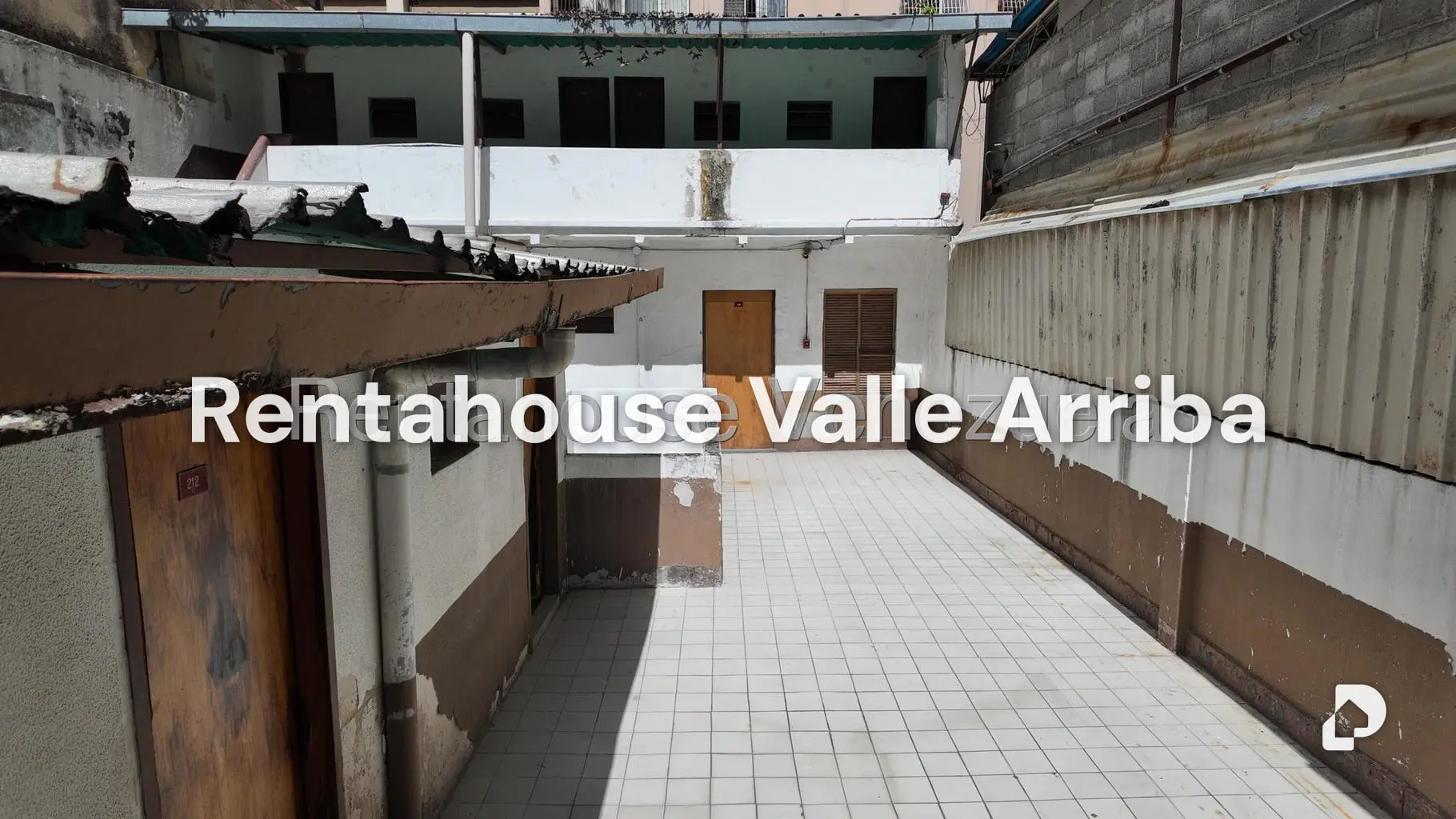Casa en Parroquia Santa Teresa, Caracas