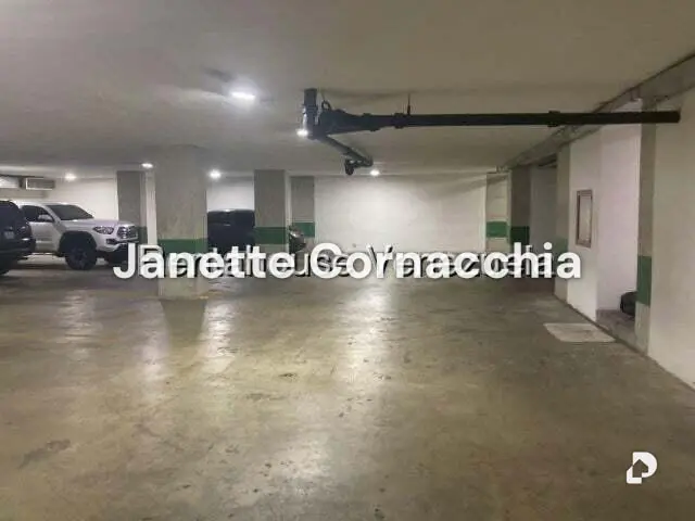 Apartamento en La Castellana, Caracas – 25