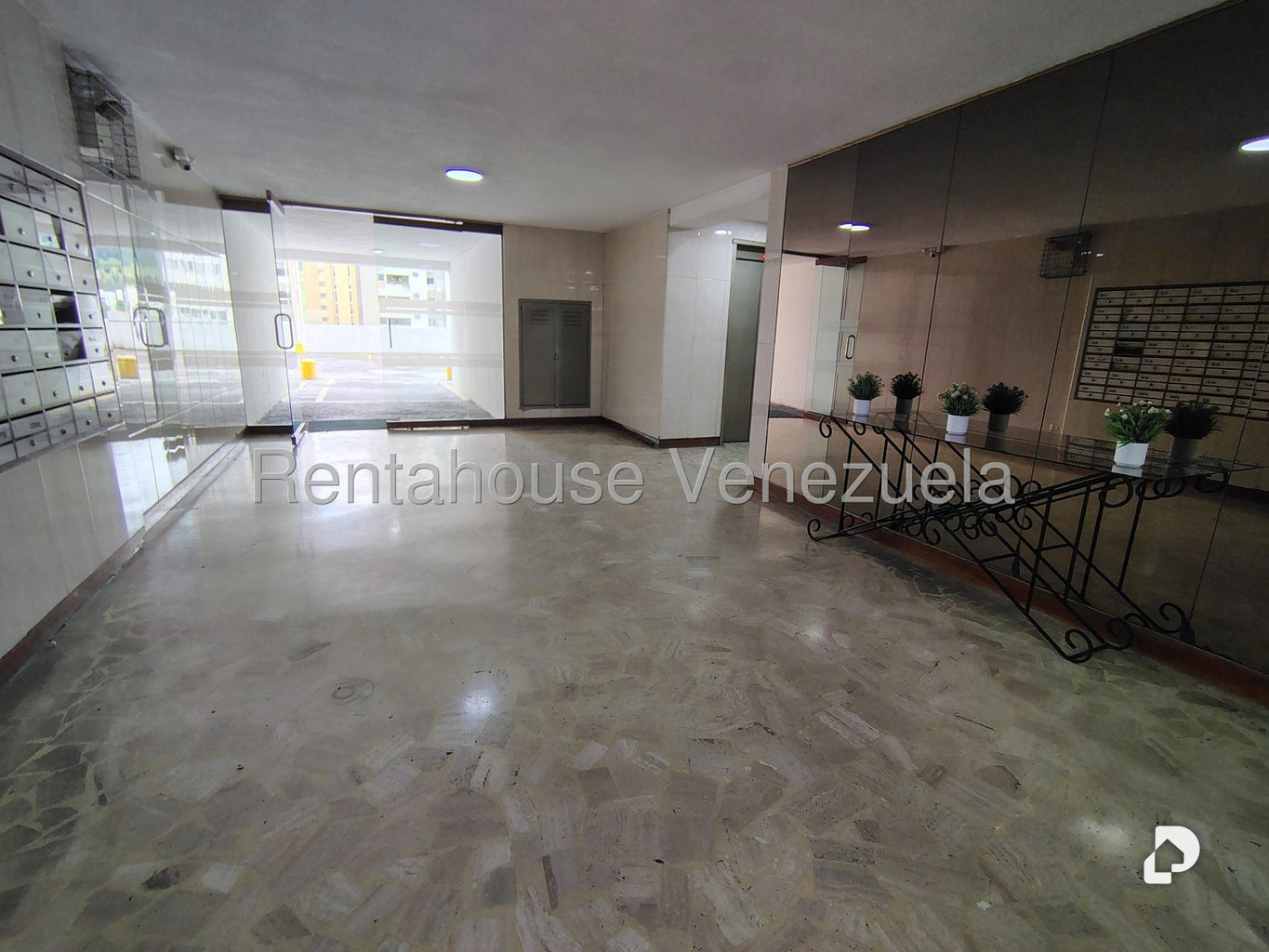 Apartamento en Guaicay, Caracas – 2