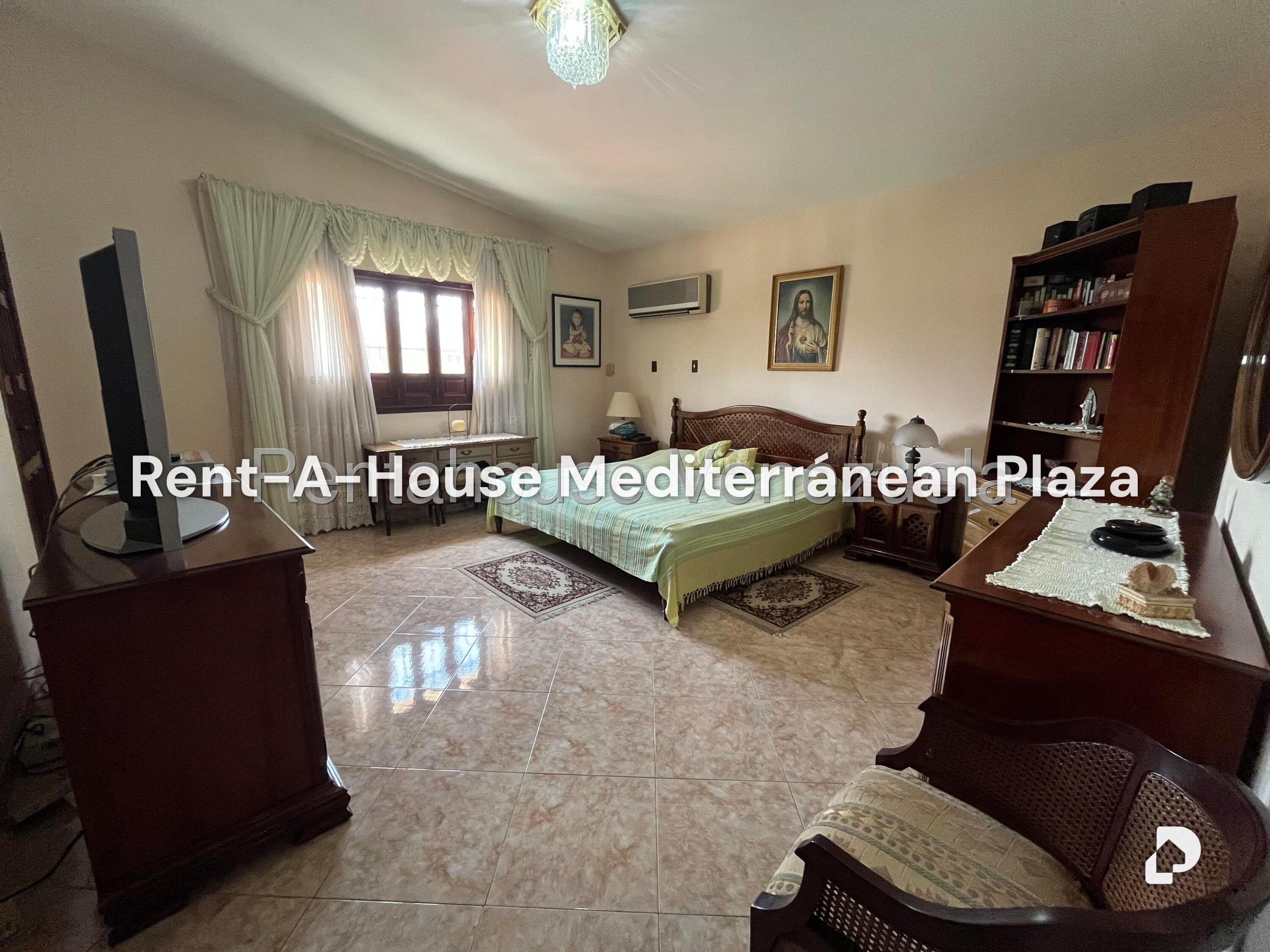 Casa en Valles de Camoruco, Valencia