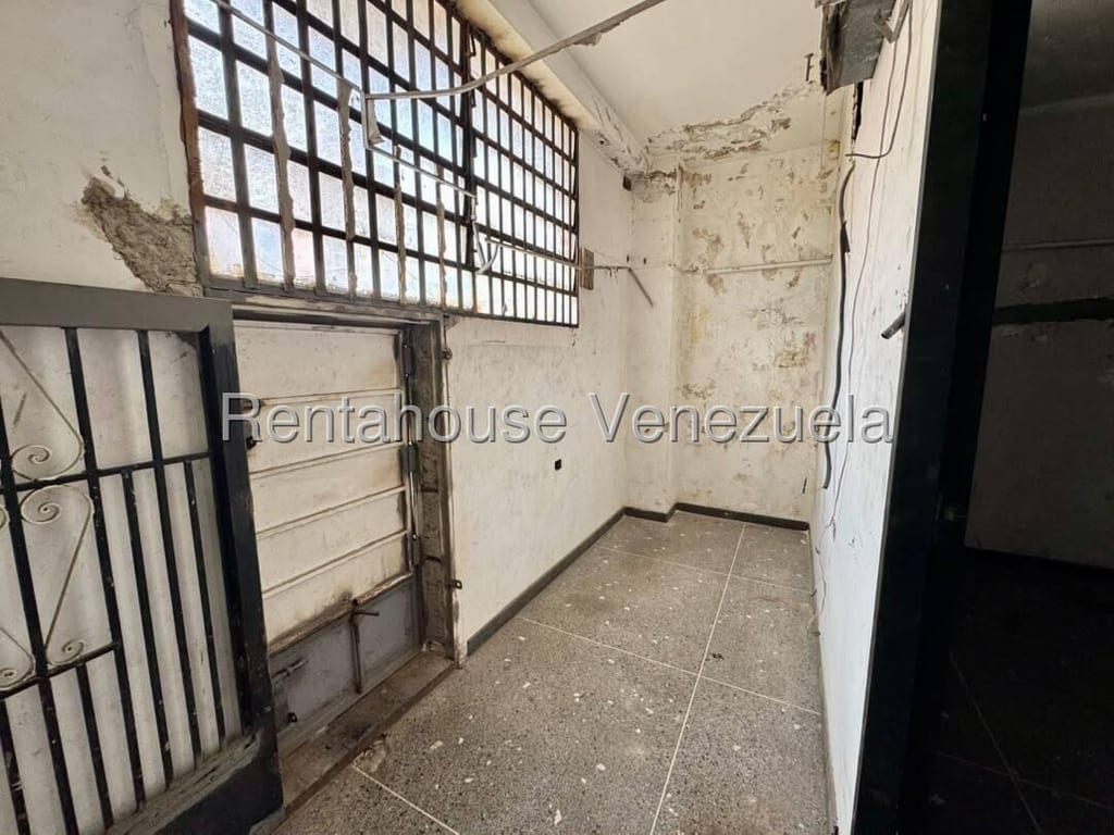 Edificio en Boleíta Sur, Caracas