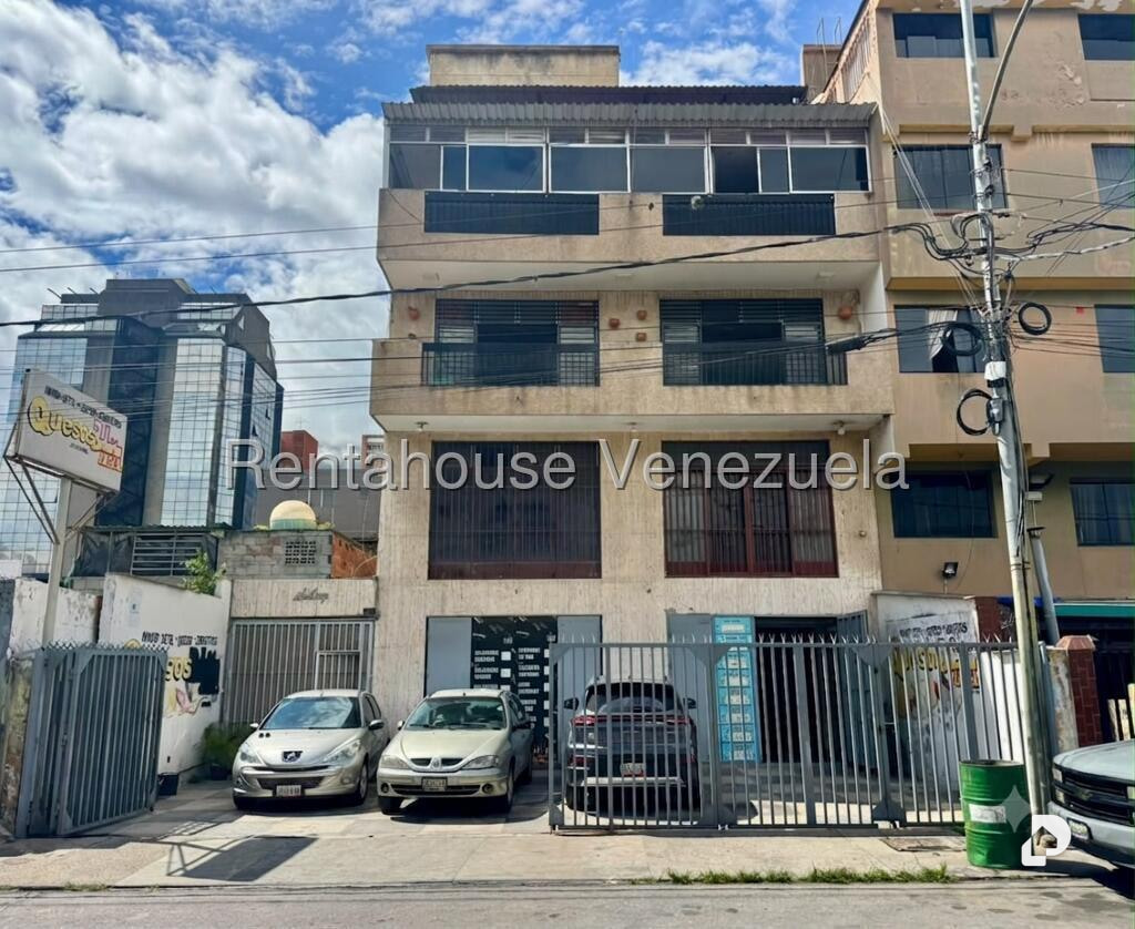 Edificio en Boleíta Sur, Caracas – 1