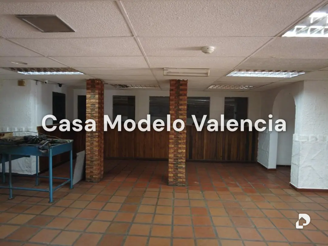 Local comercial en Valencia – 16