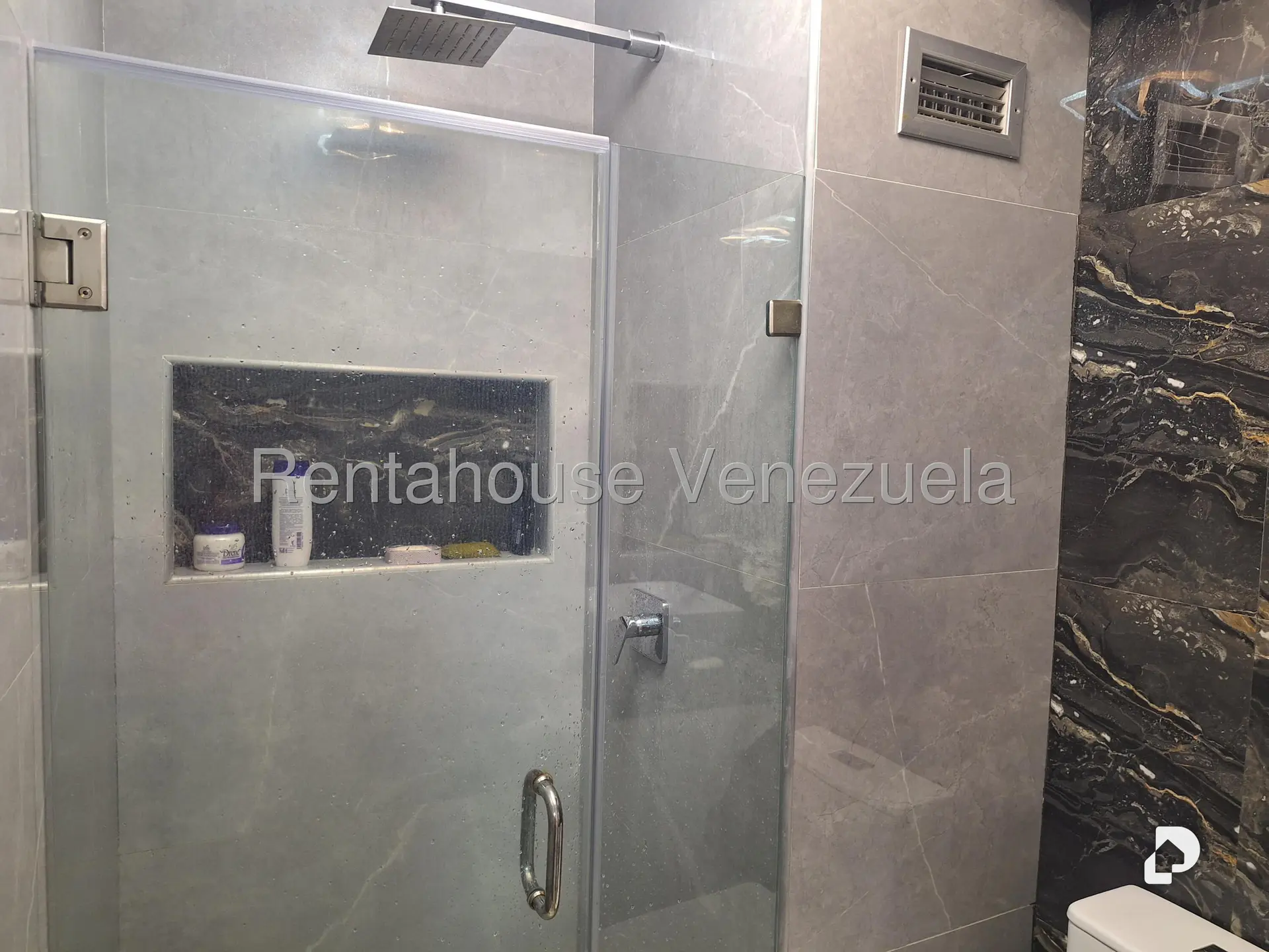 Apartamento en Terrazas del Ávila, Caracas – 36