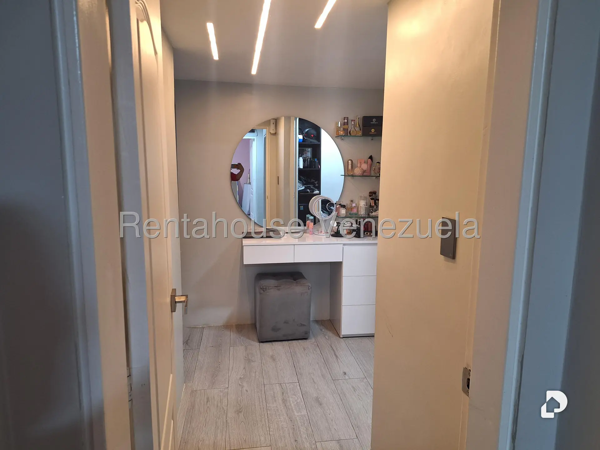 Apartamento en Terrazas del Ávila, Caracas – 23