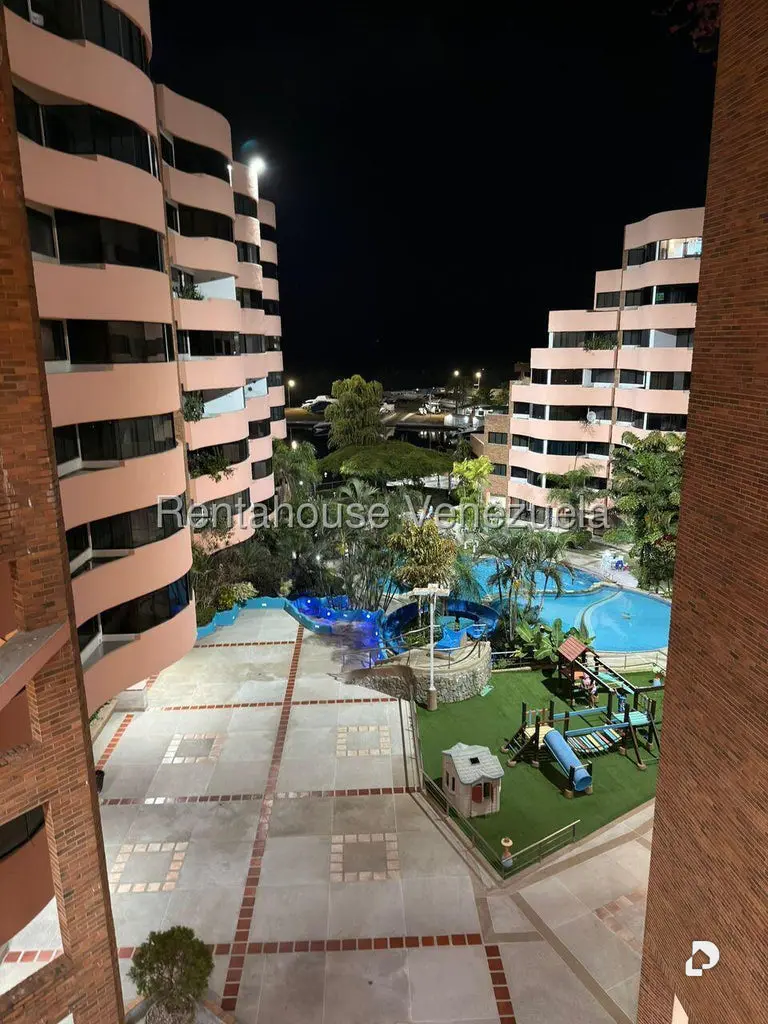 Apartamento en Puerto Encantado, Higuerote – 20