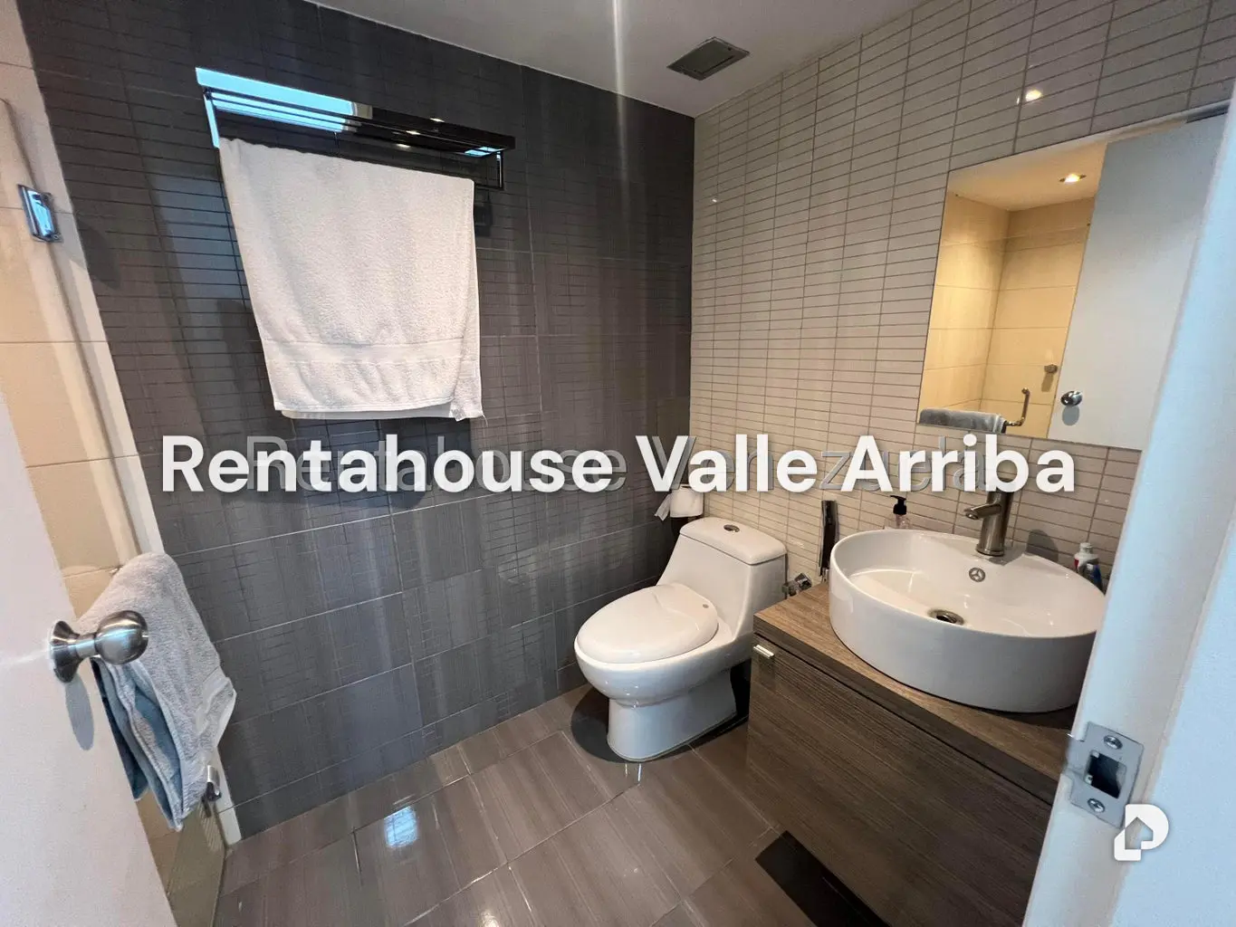 Apartamento en San Bernardino, Caracas – 16
