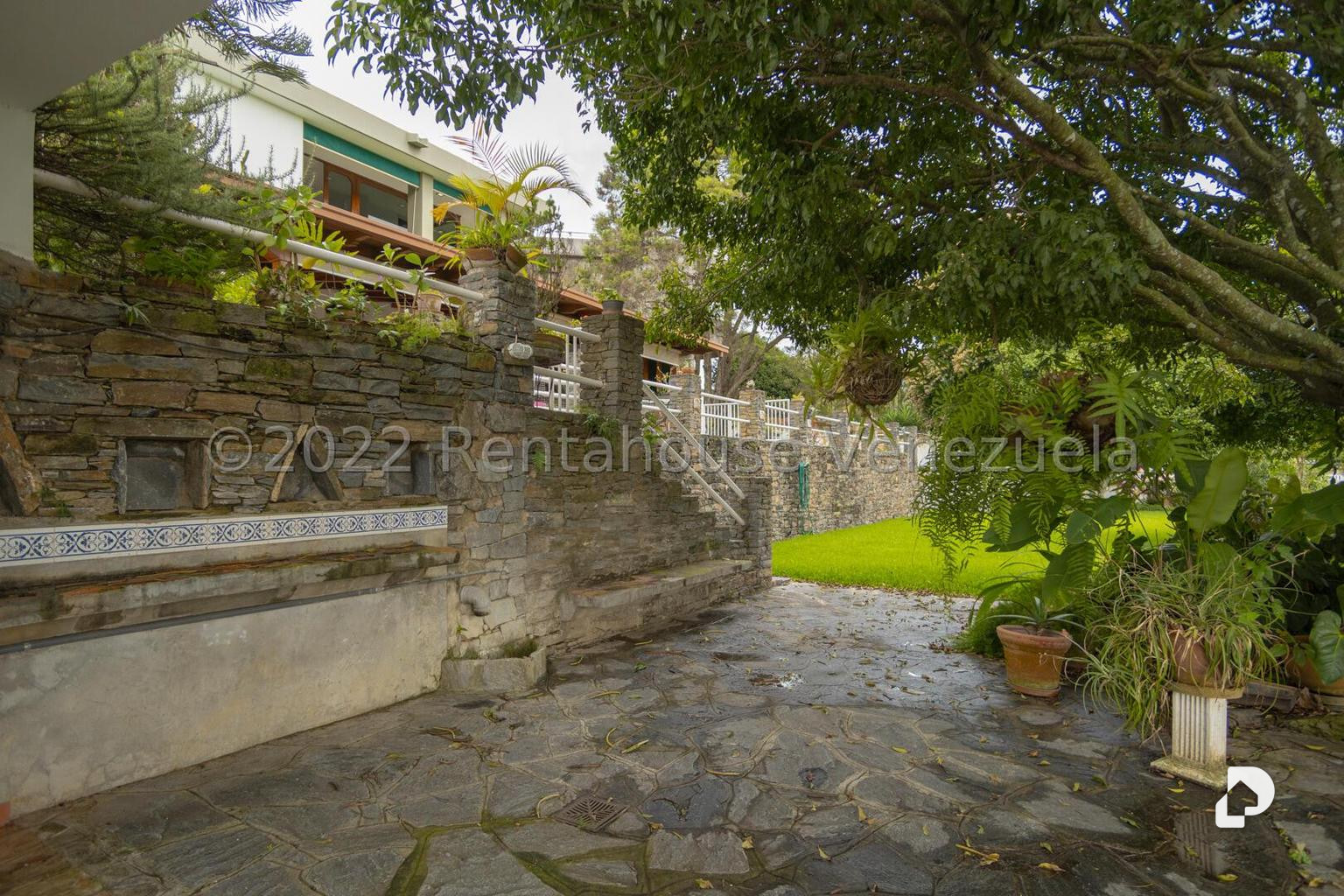 Casa en Cumbres de Curumo, Caracas – 10