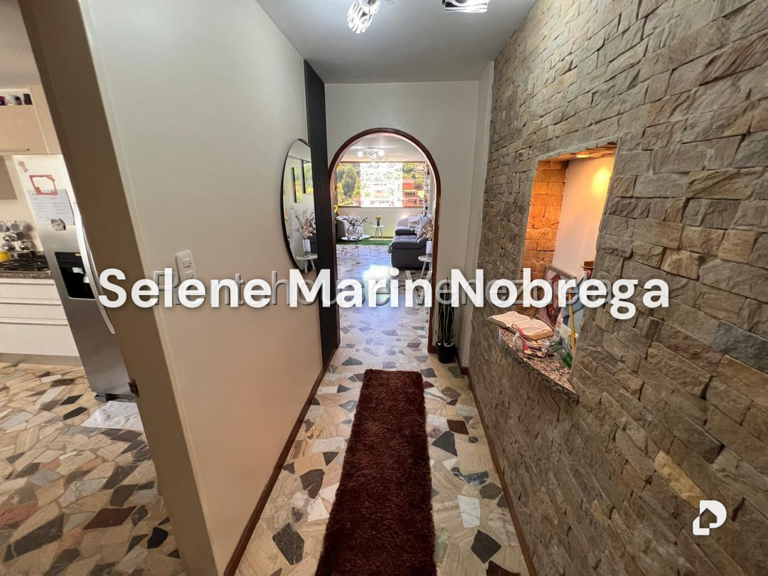Apartamento en La Boyera, Caracas – 2