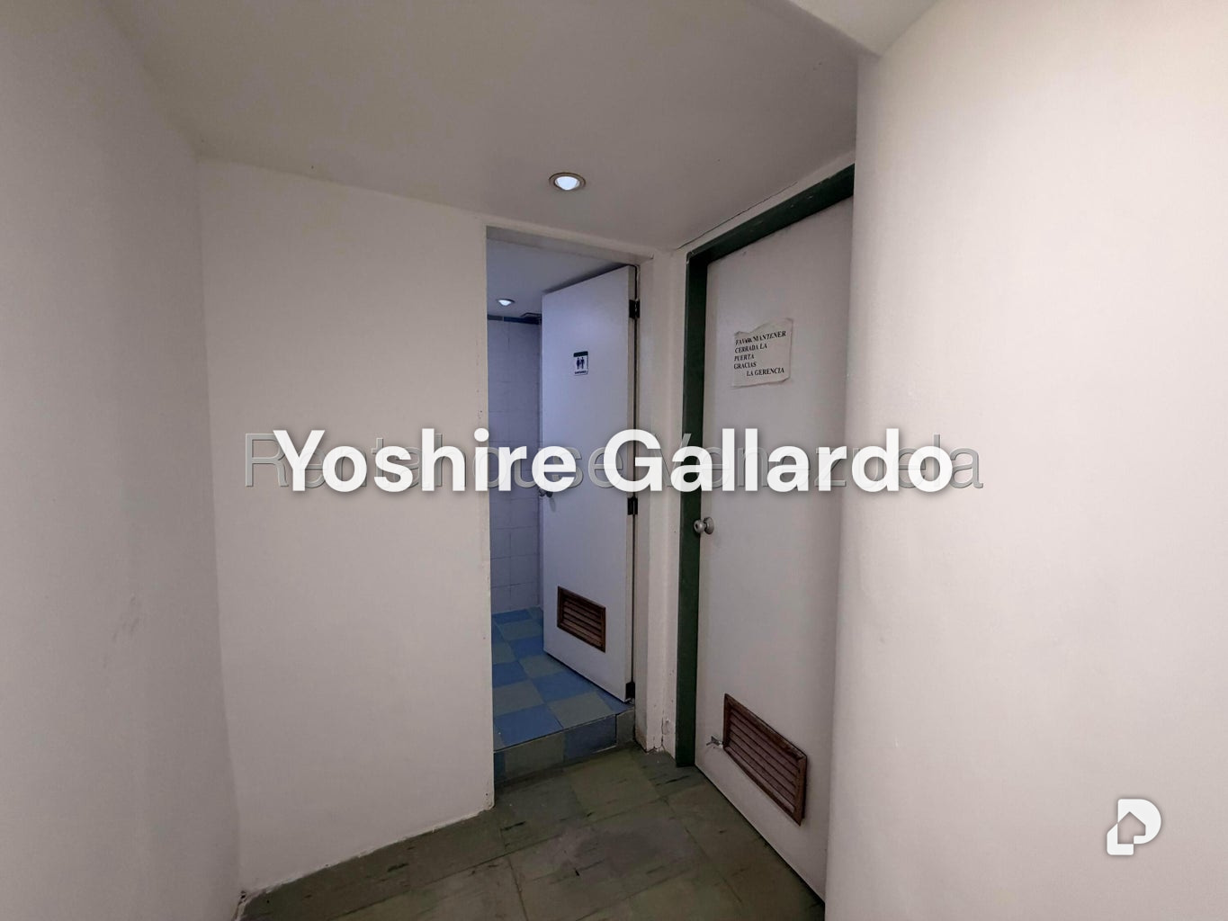 Local comercial en La Carlota, Caracas – 19