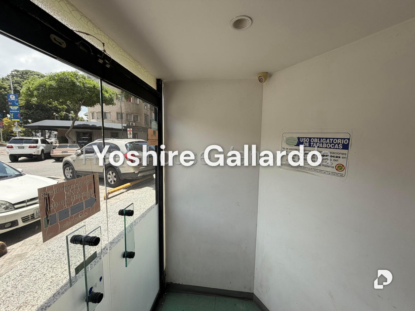 Local comercial en La Carlota, Caracas – 22