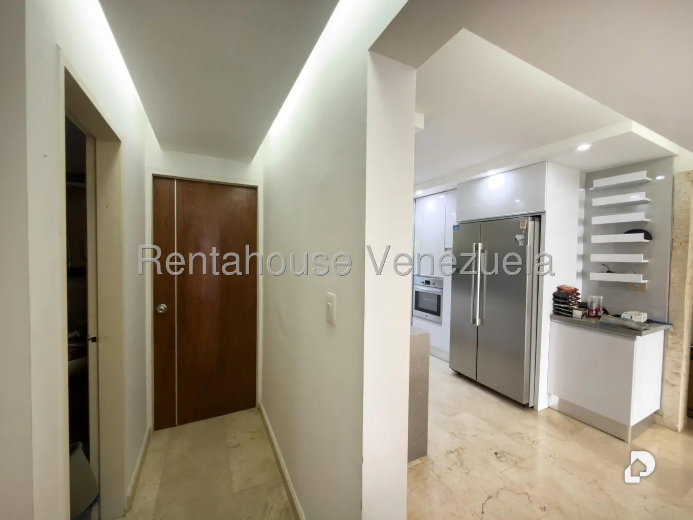 Apartamento en Colinas de La Tahona, Caracas