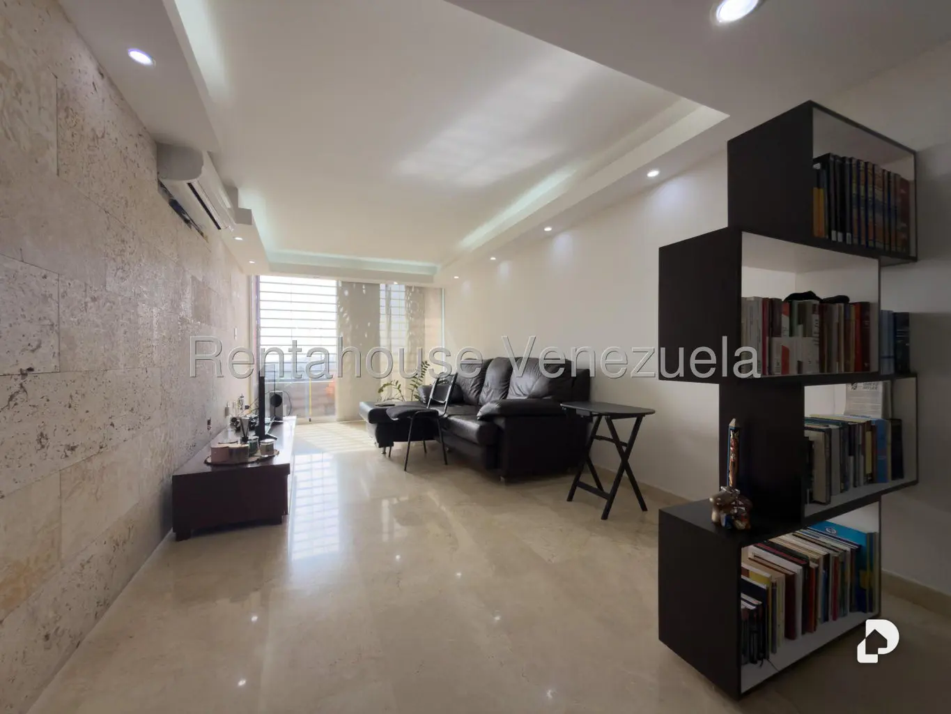 Apartamento en Colinas de La Tahona, Caracas