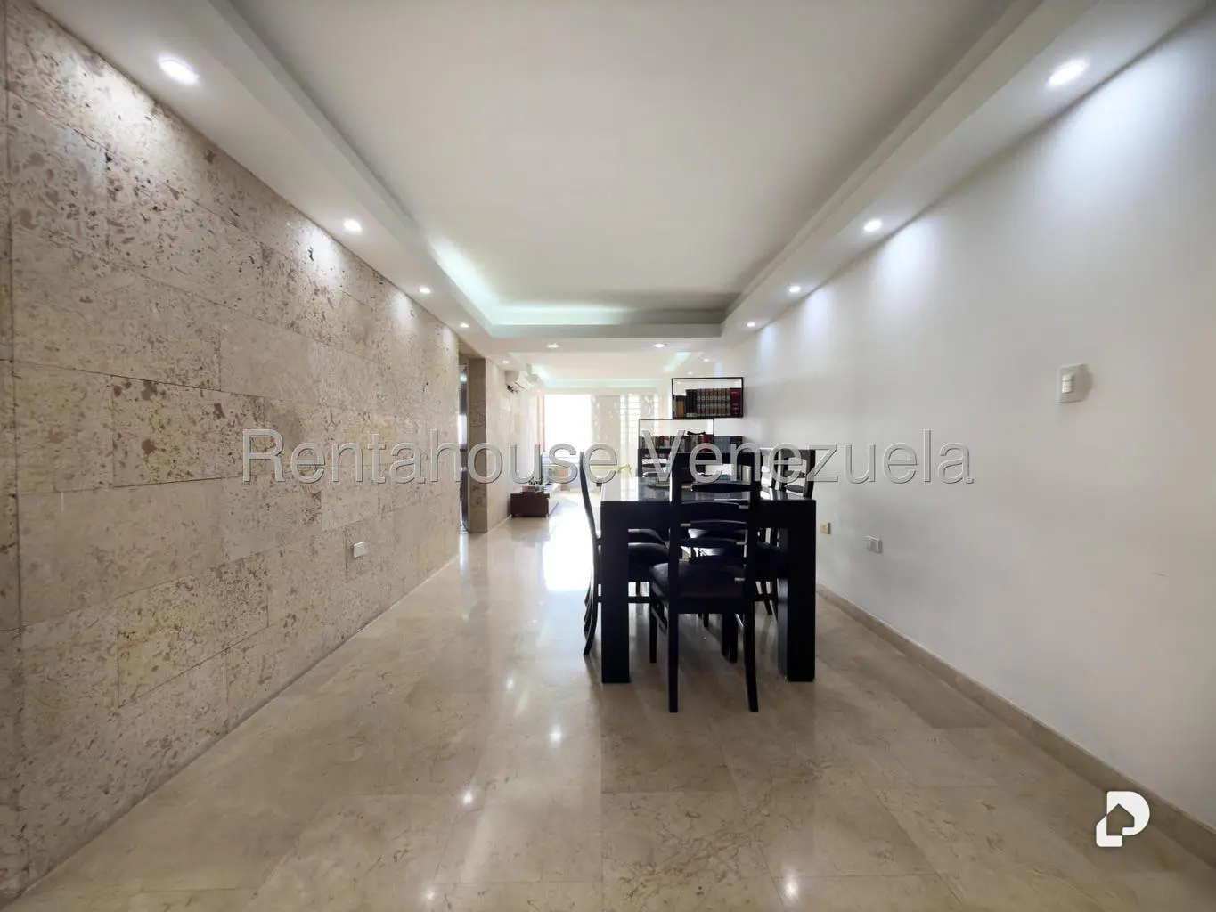 Apartamento en Colinas de La Tahona, Caracas