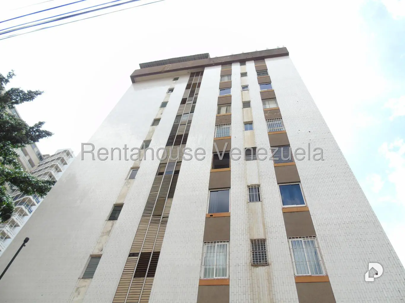 Apartamento en Los Palos Grandes, Caracas – 1