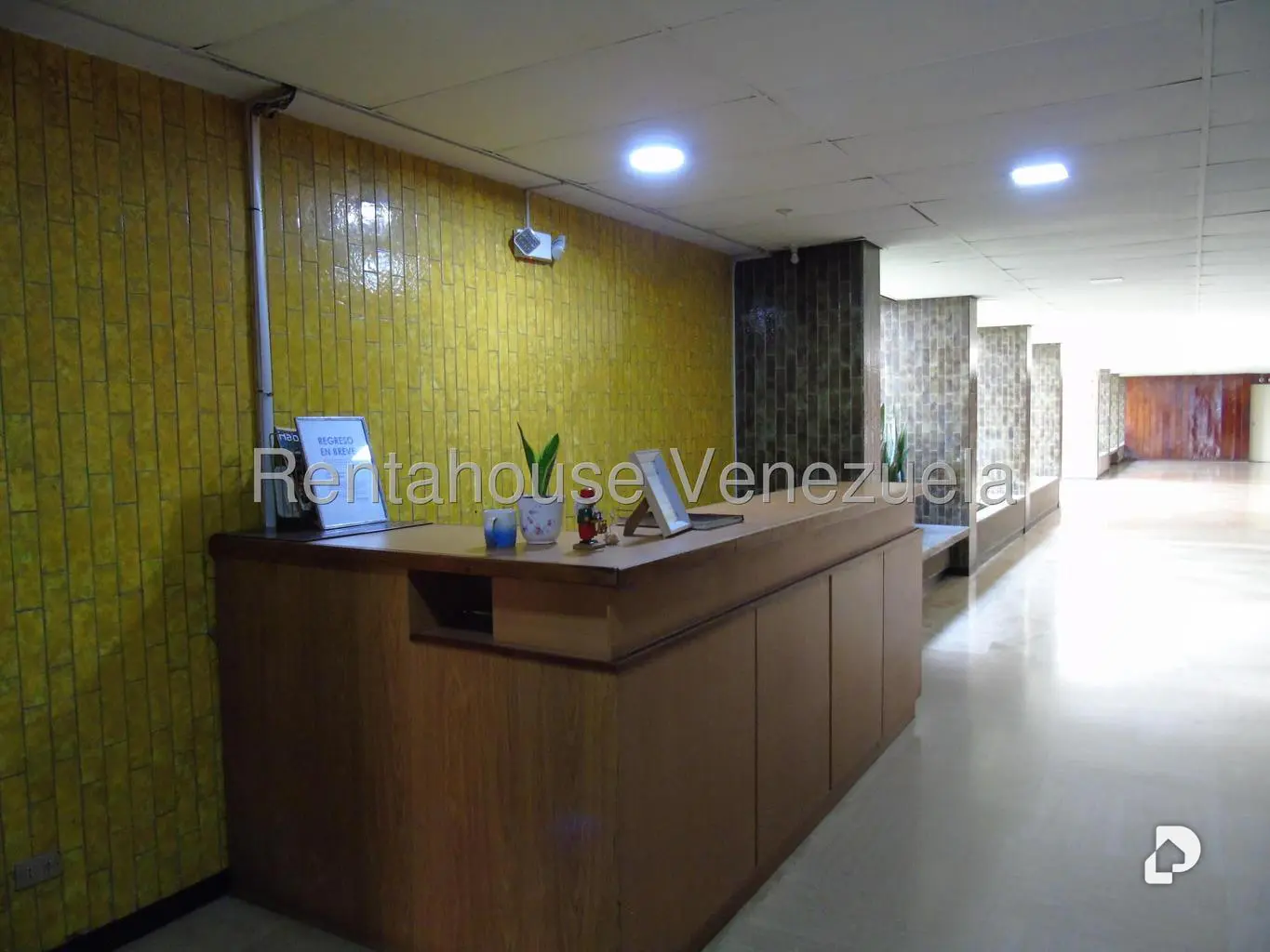 Apartamento en Los Palos Grandes, Caracas – 25