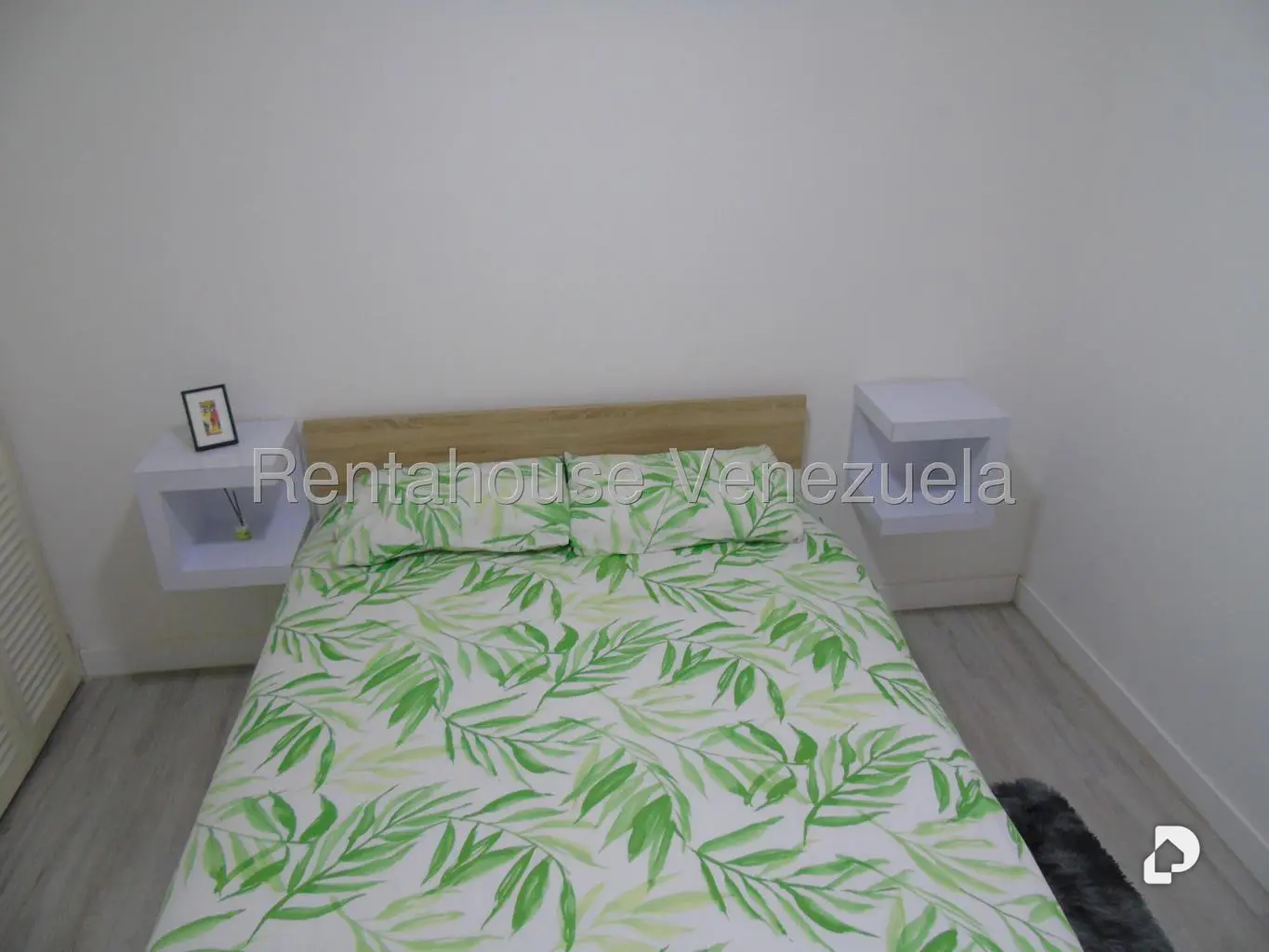 Apartamento en Los Palos Grandes, Caracas – 23