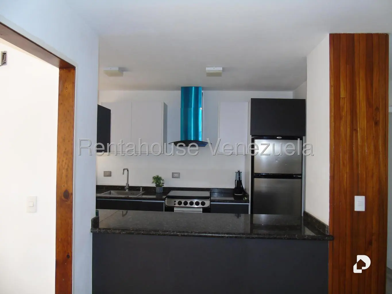 Apartamento en Los Palos Grandes, Caracas – 10