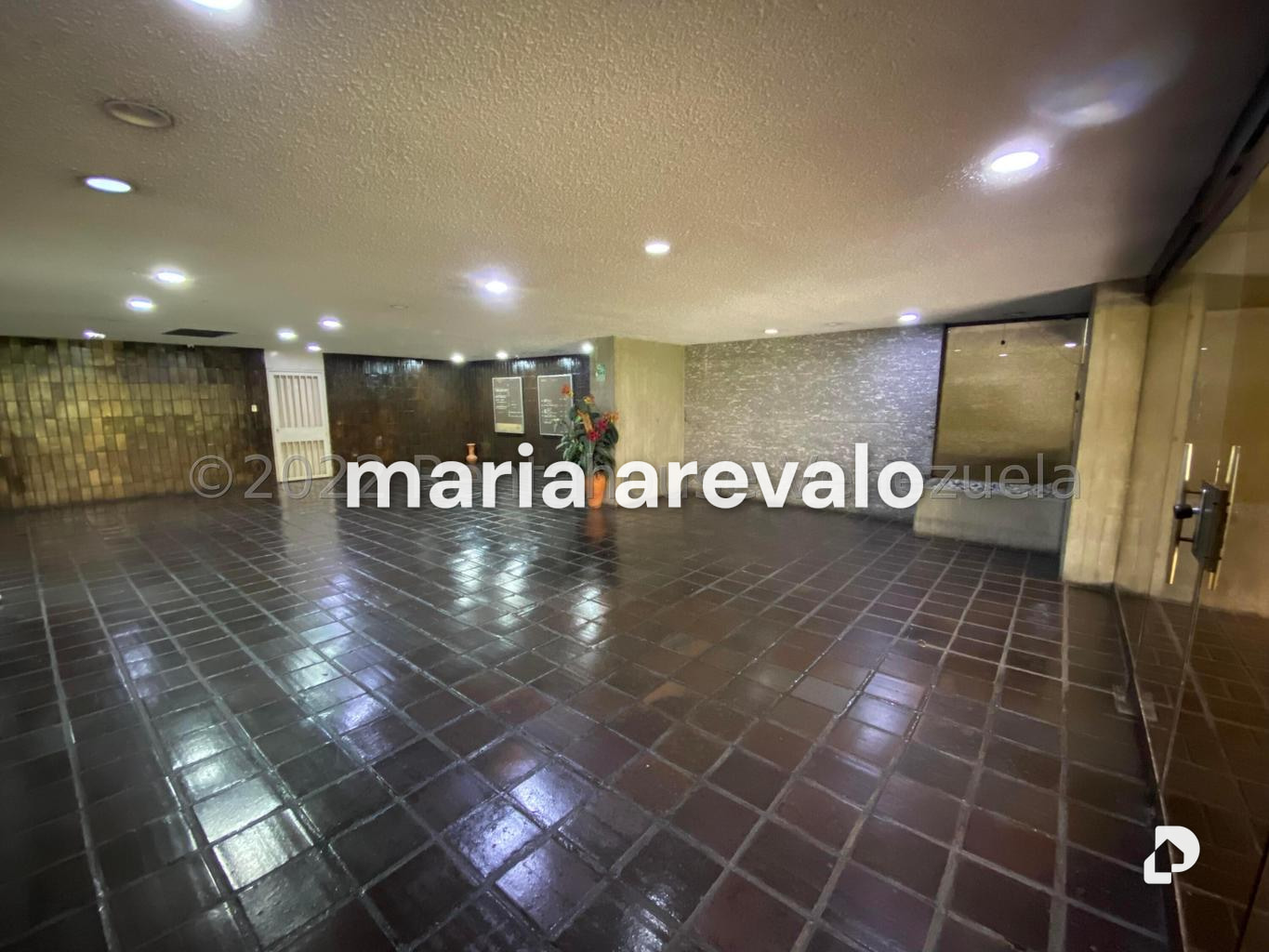 Office in El Marqués, Caracas – 3