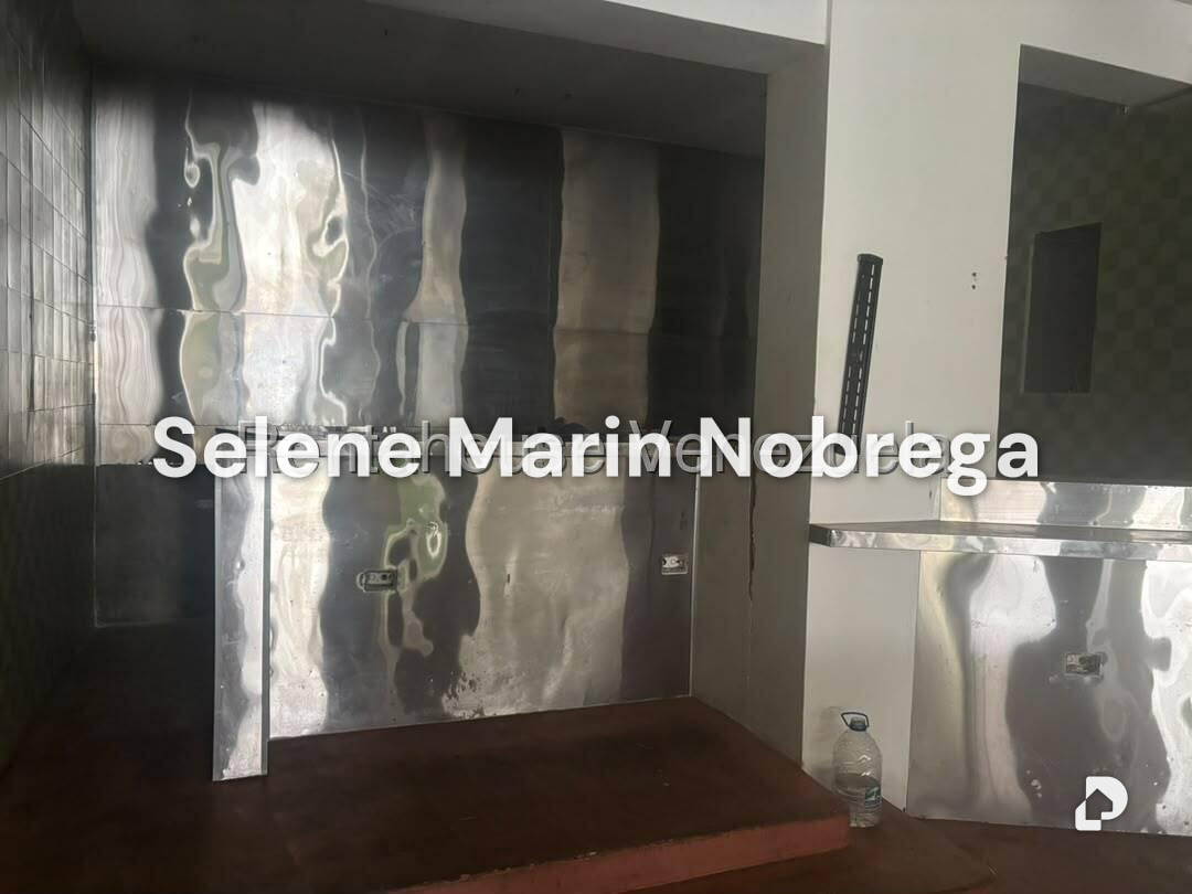 Local comercial en Parroquia La Candelaria, Caracas – 8