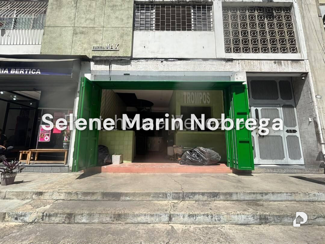 Local comercial en Parroquia La Candelaria, Caracas – 7