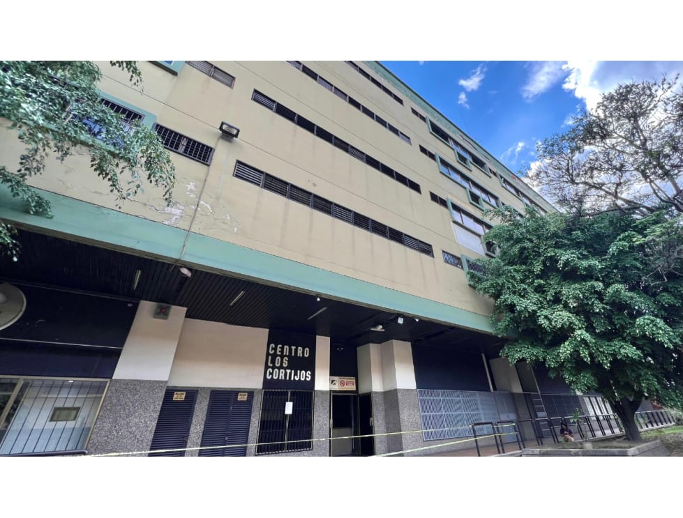 Local comercial en Los Cortijos de Lourdes, Caracas - 1