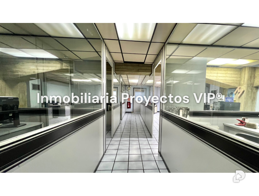 Local comercial en Los Cortijos de Lourdes, Caracas – 6