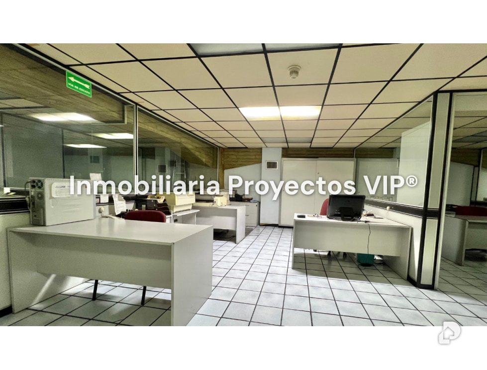 Local comercial en Los Cortijos de Lourdes, Caracas – 5