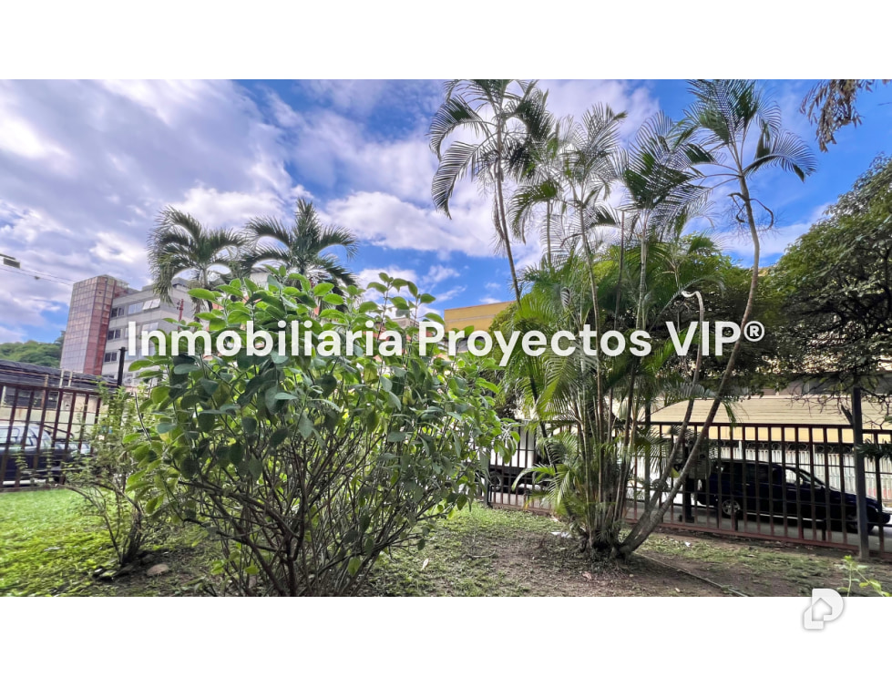 Local comercial en Los Cortijos de Lourdes, Caracas – 13