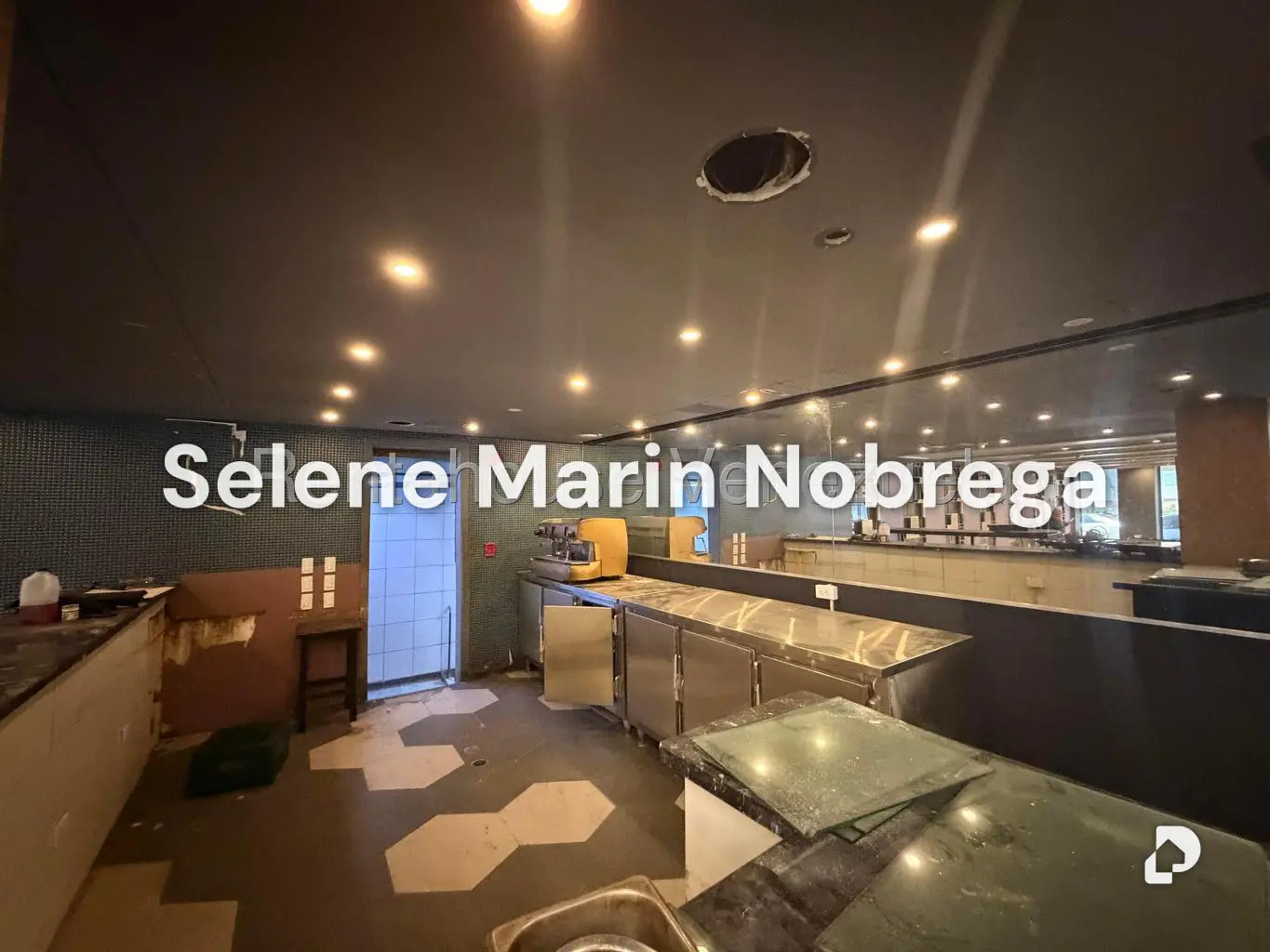 Local comercial en Las Mercedes, Caracas – 4