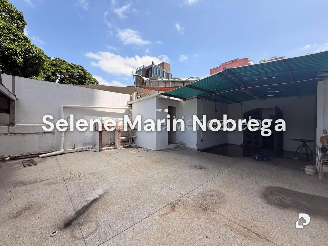 Local comercial en Las Mercedes, Caracas – 13