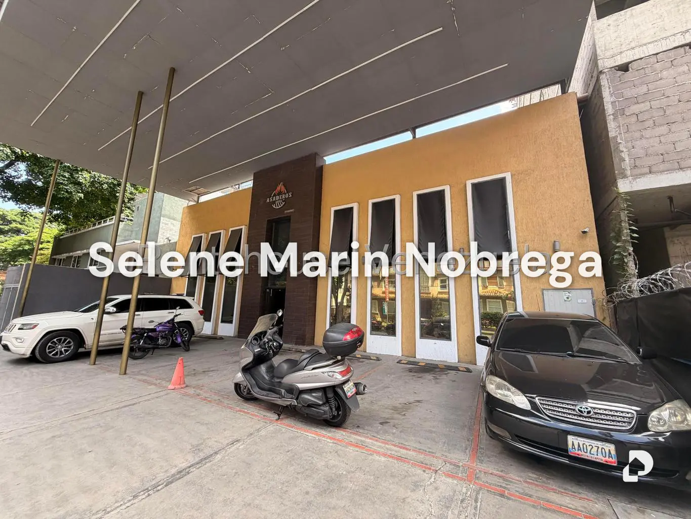 Local comercial en Las Mercedes, Caracas – 2