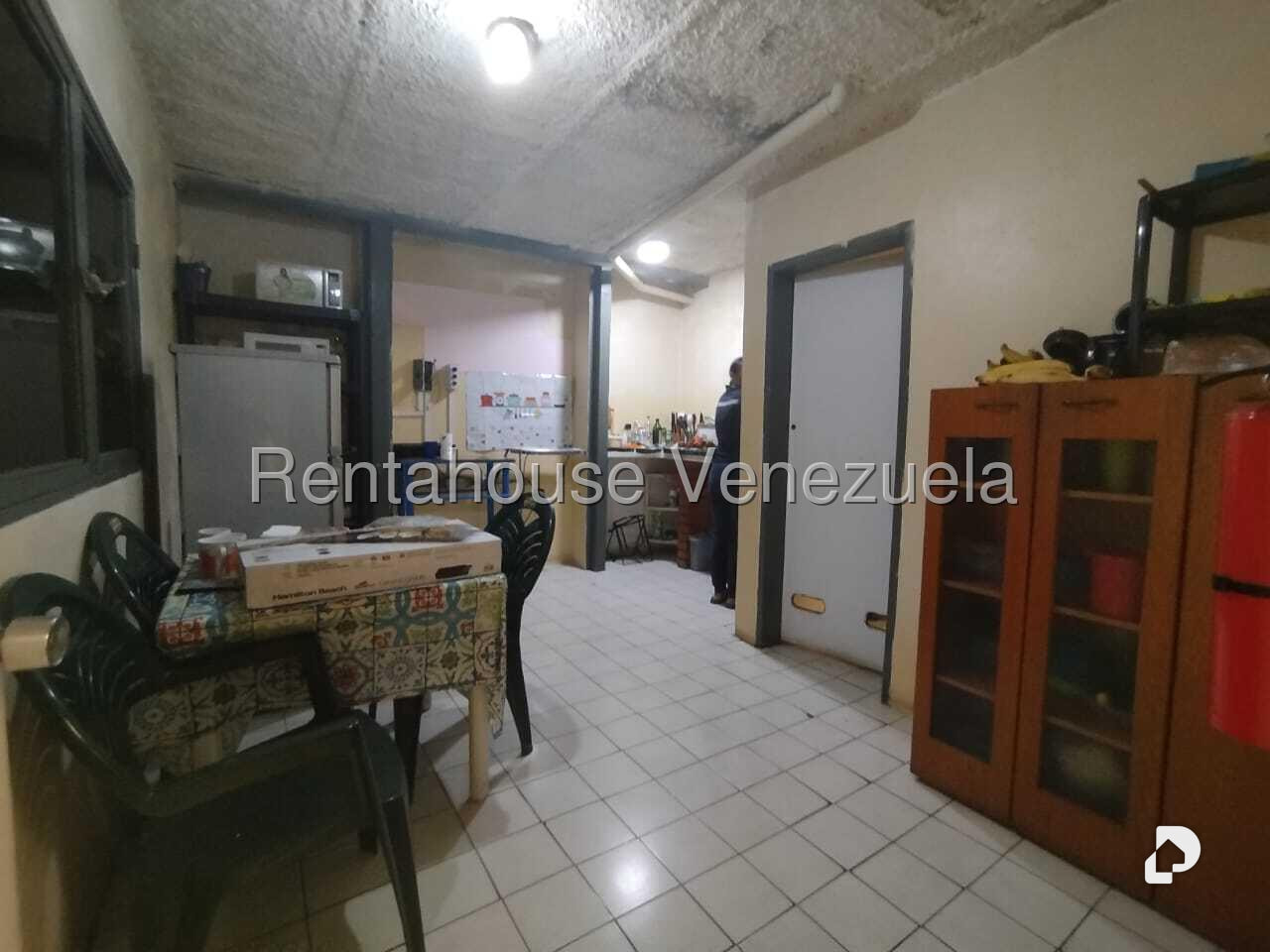 Edificio en Sarría, Caracas