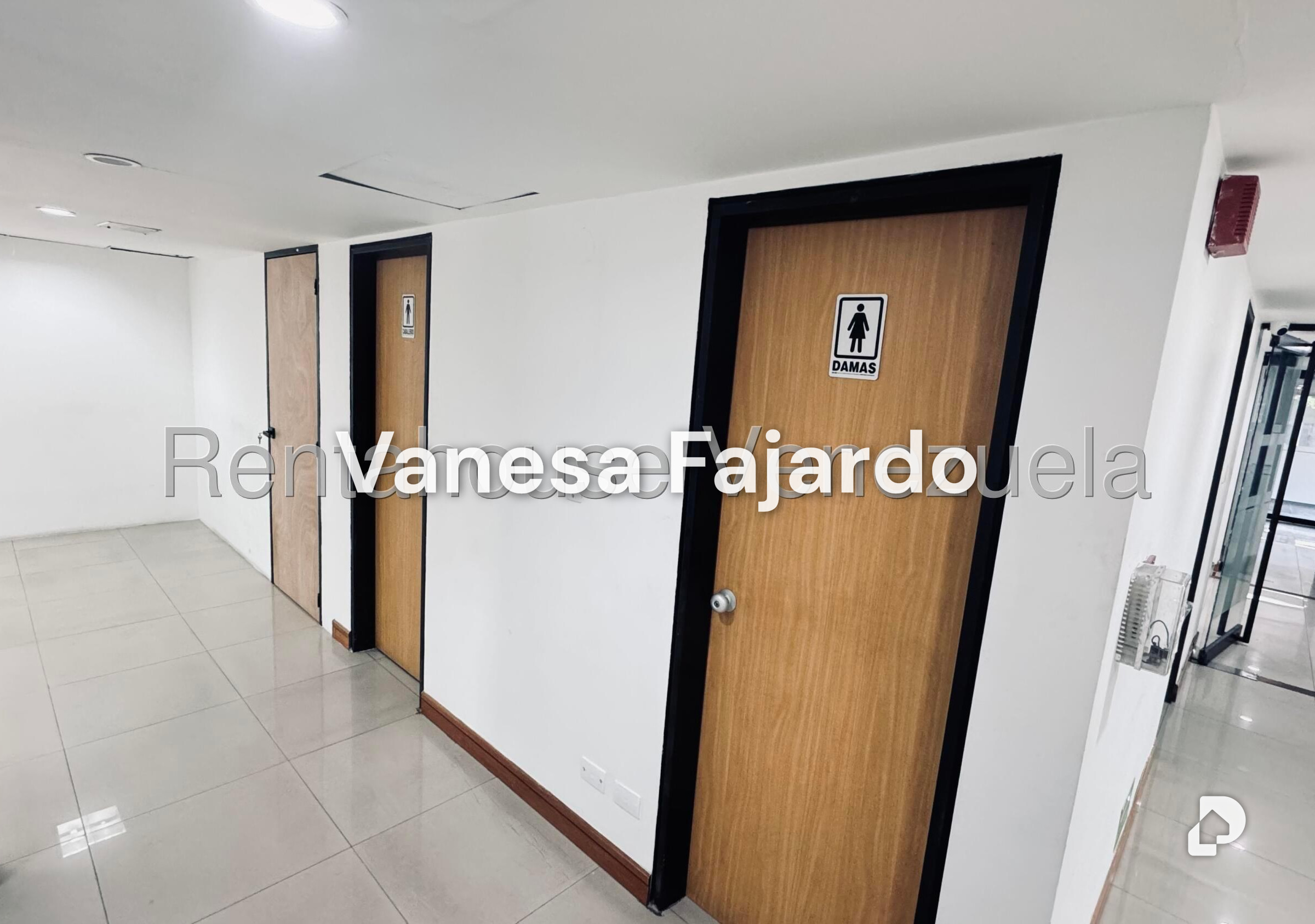Office in El Rosal, Caracas – 19