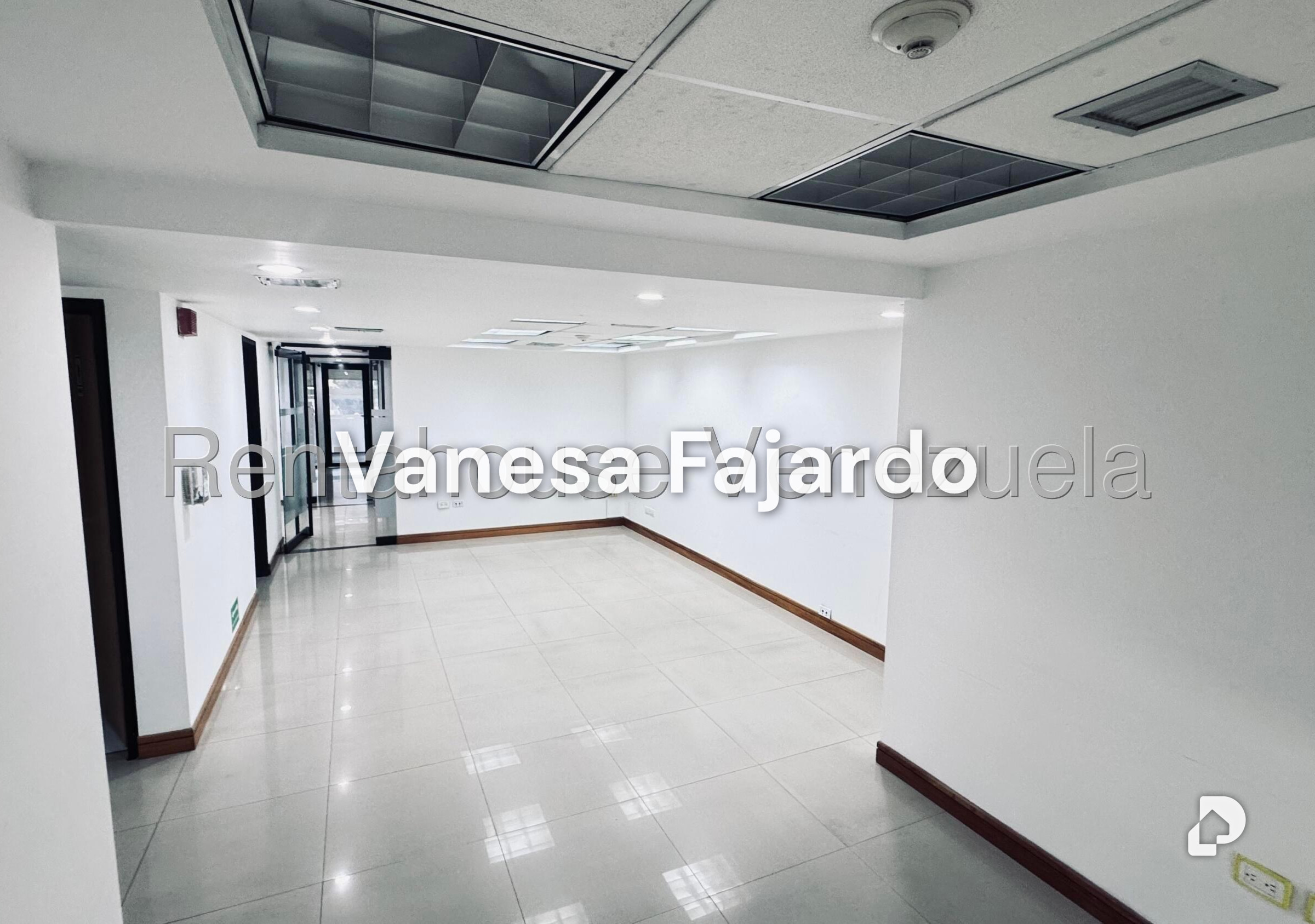Office in El Rosal, Caracas – 16