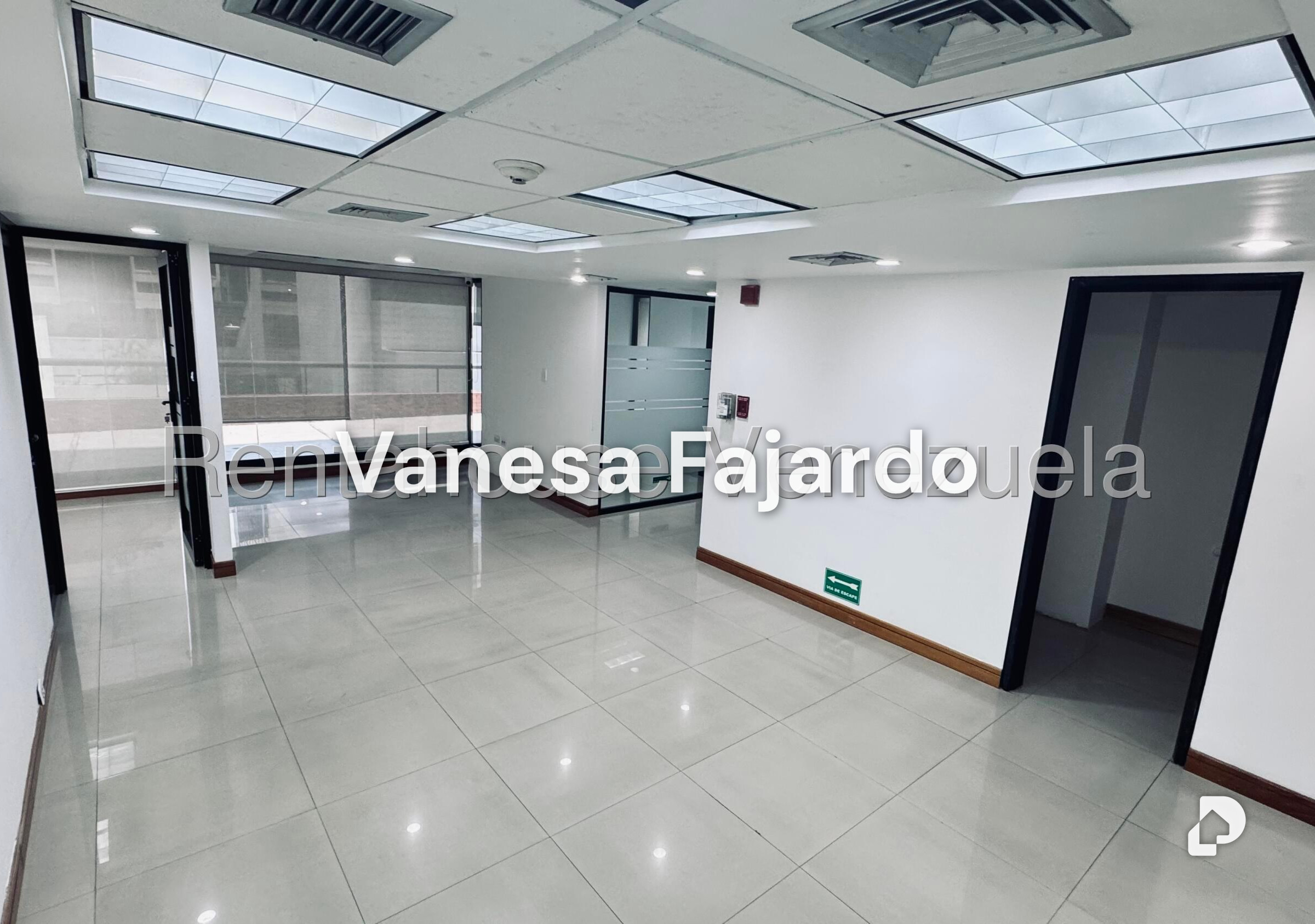 Office in El Rosal, Caracas – 12