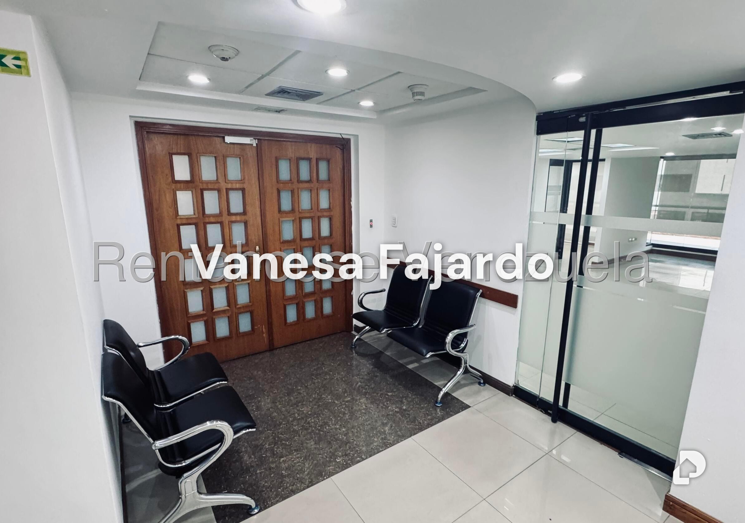Office in El Rosal, Caracas – 10